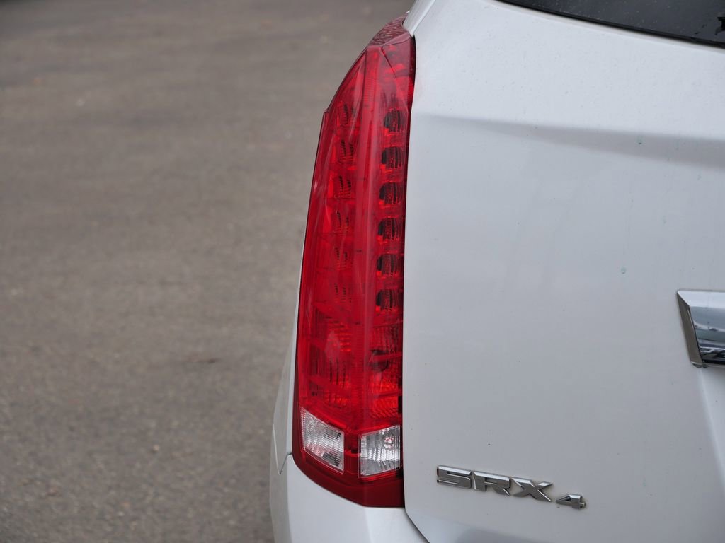 Used 2015 Cadillac SRX Premium image 9