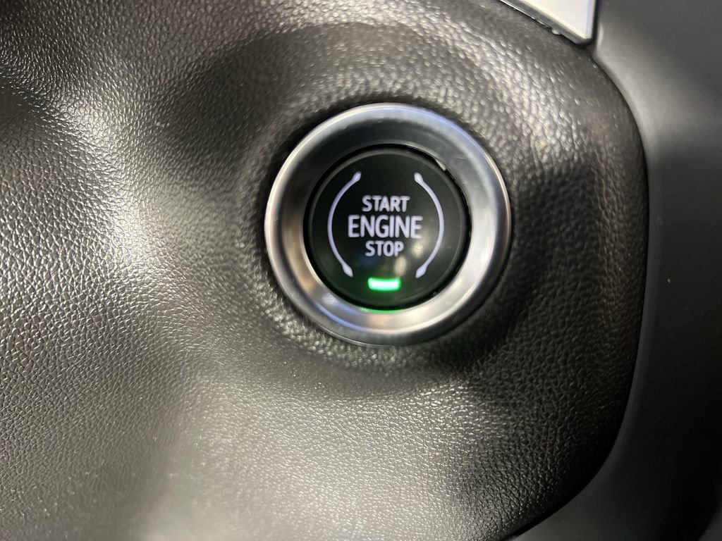 Used 2021 Chevrolet Silverado 1500 RST w/ Bed Protection Package image 17