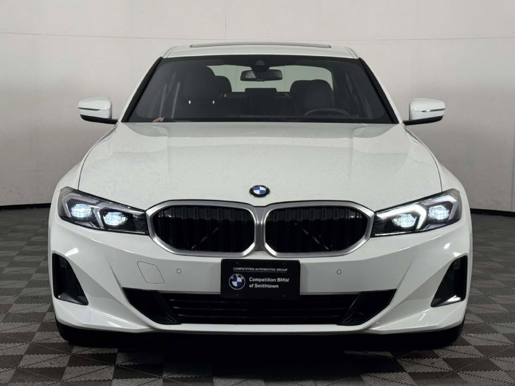 Used 2026 BMW 330i xDrive Sedan w/ Convenience Package AWD/4WD image 6