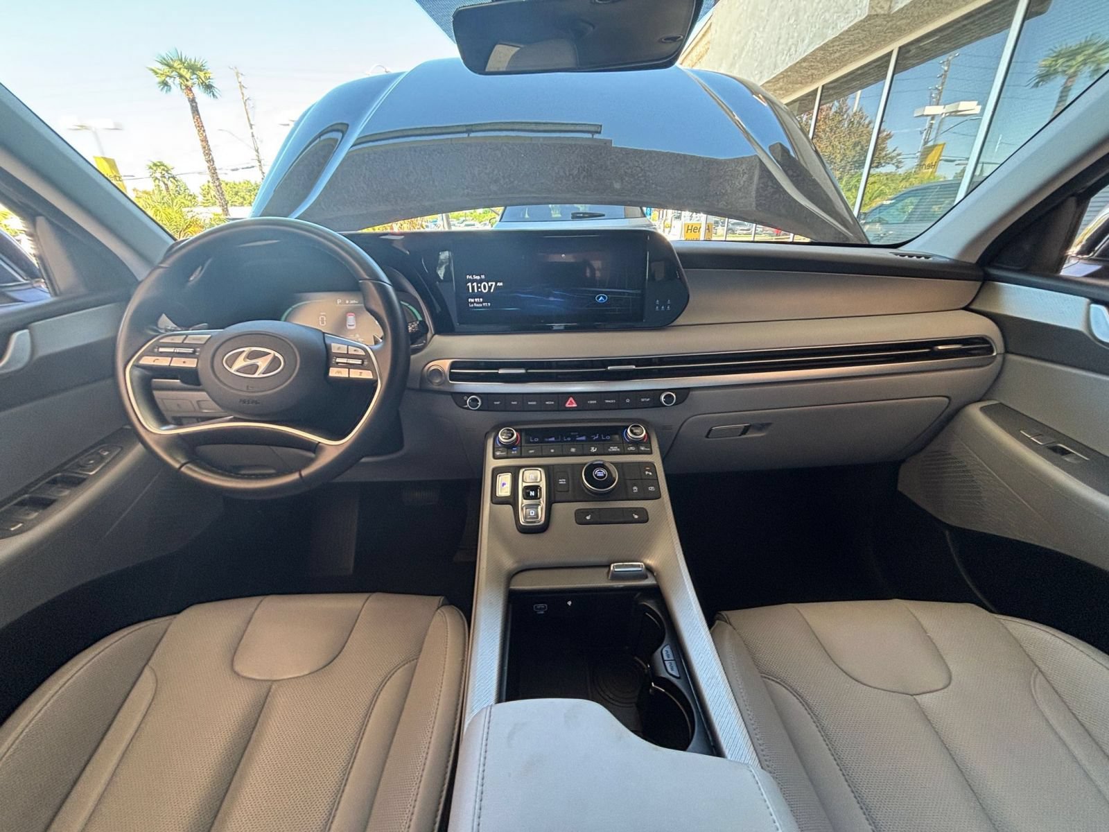 Used 2025 Hyundai Palisade SEL FWD image 35