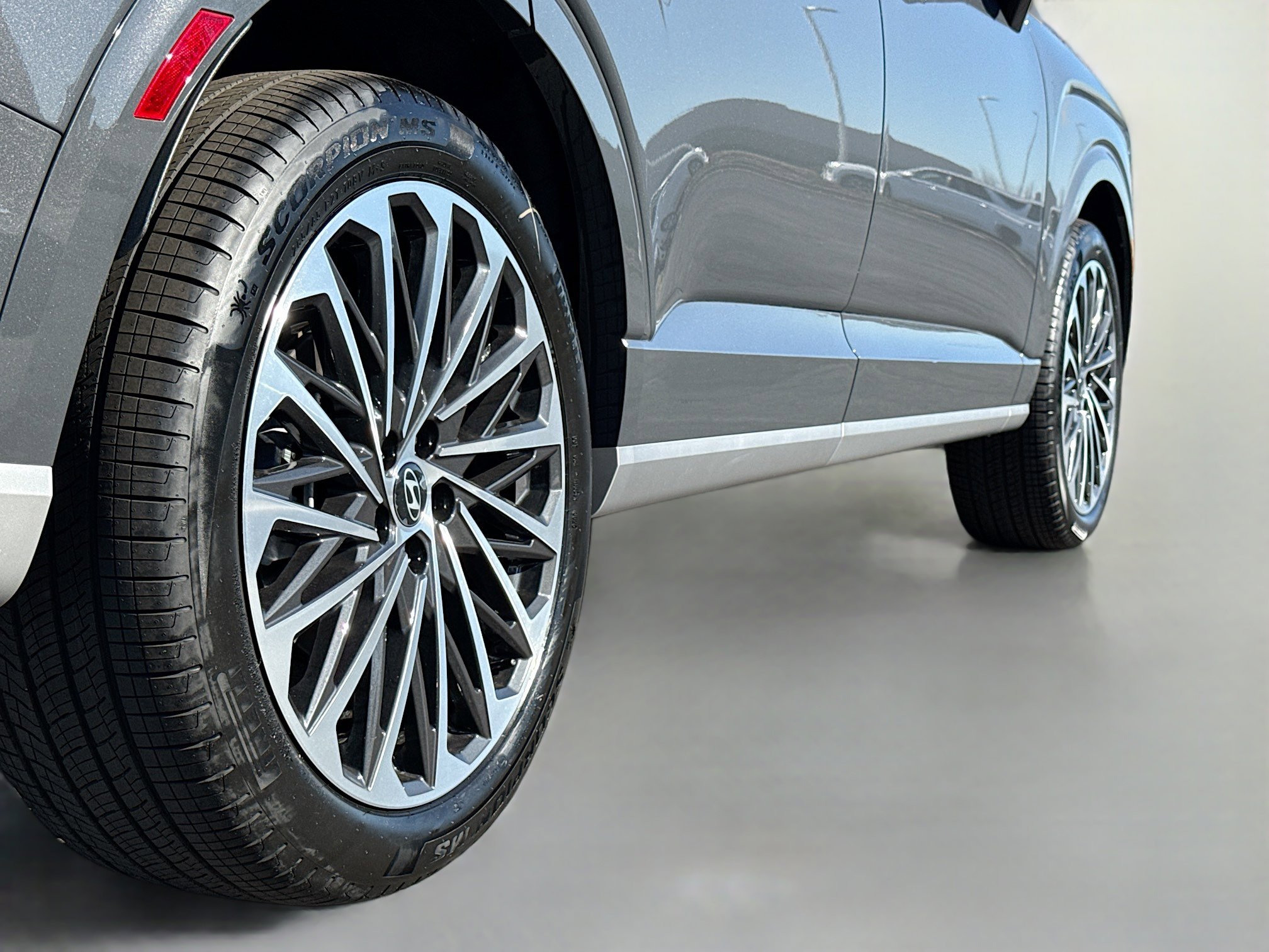 New 2026 Hyundai Palisade Calligraphy AWD/4WD image 13