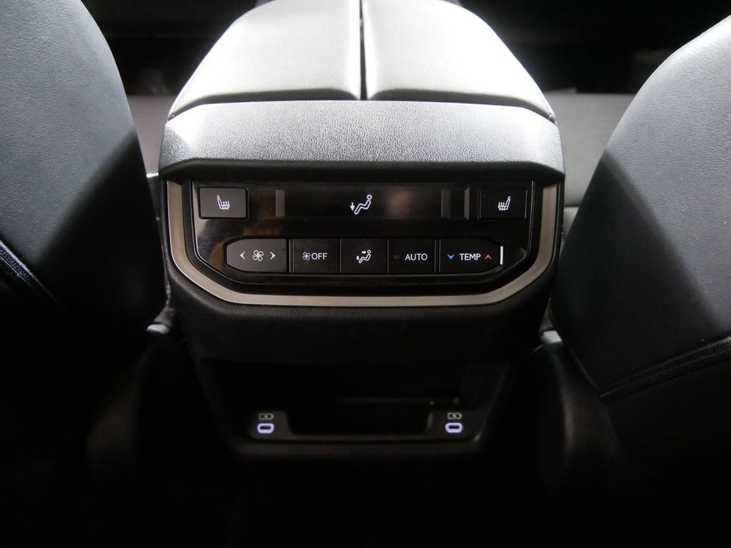 Used 2024 Lexus TX 350 AWD image 19