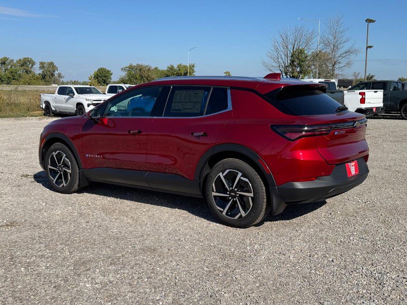 New 2026 Chevrolet Equinox EV LT FWD image 3