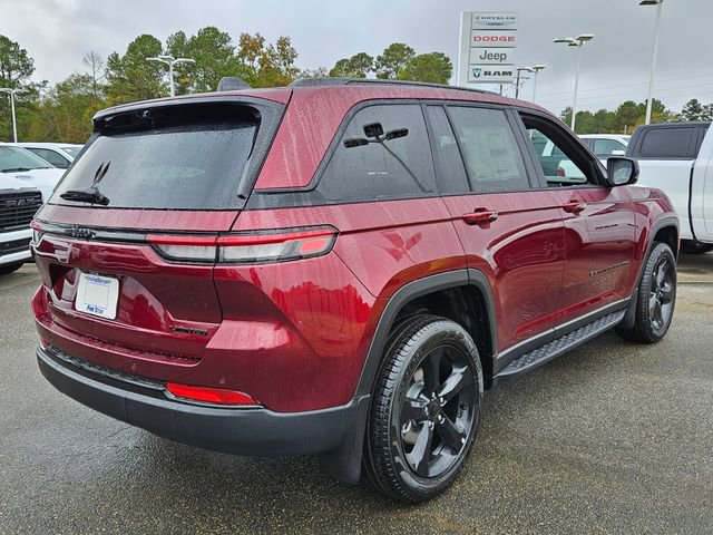New 2025 Jeep Grand Cherokee Limited w/ Luxury Tech Group II RWD image 14