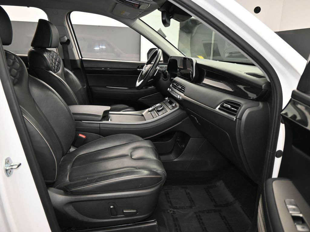 Used 2021 Hyundai Palisade Limited w/ Winter Package image 55