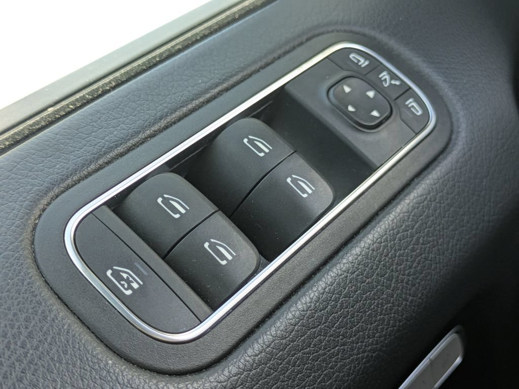 Used 2020 Mercedes-Benz G 550 image 24