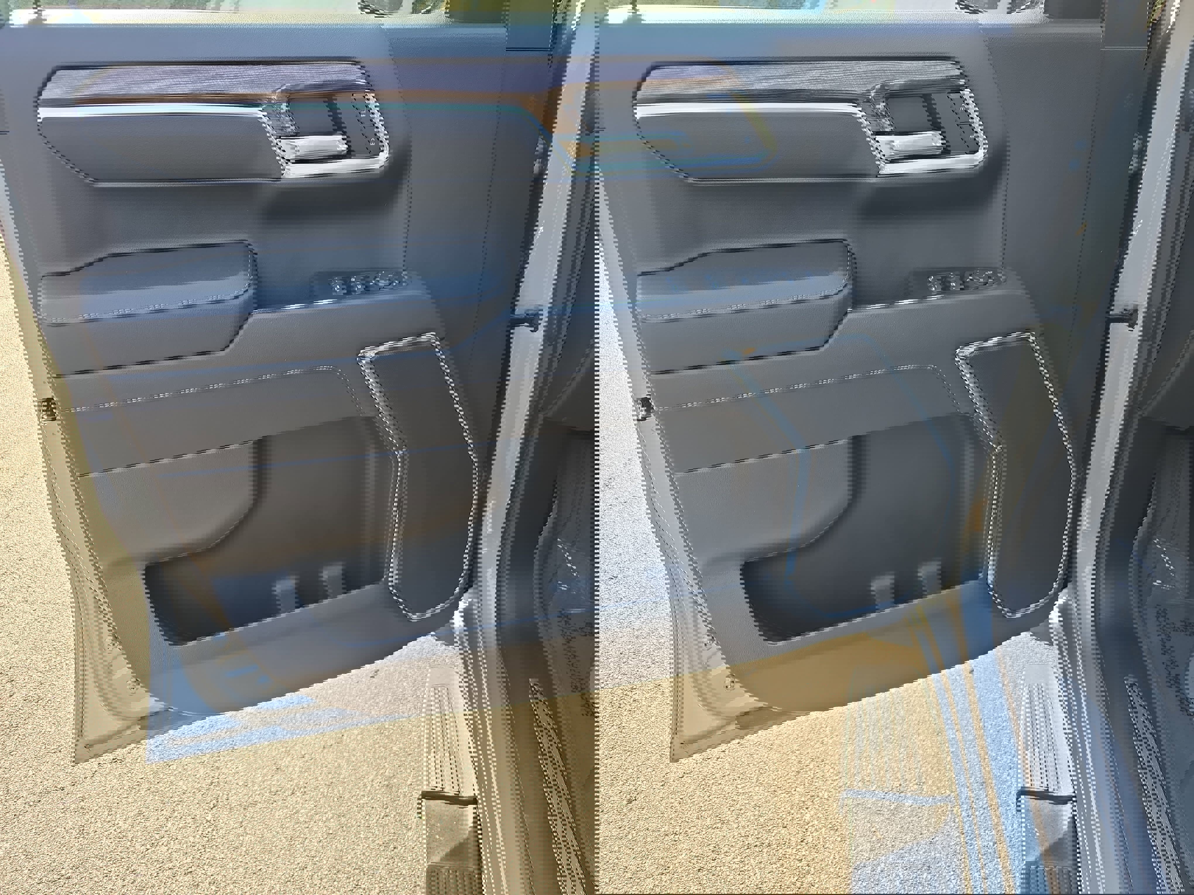 Used 2023 Chevrolet Silverado 1500 RST w/ Z71 Off-Road Package image 28