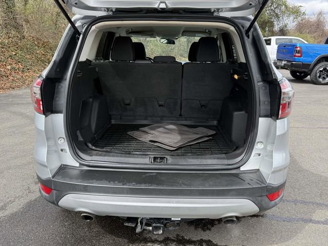 Used 2017 Ford Escape SE FWD image 12