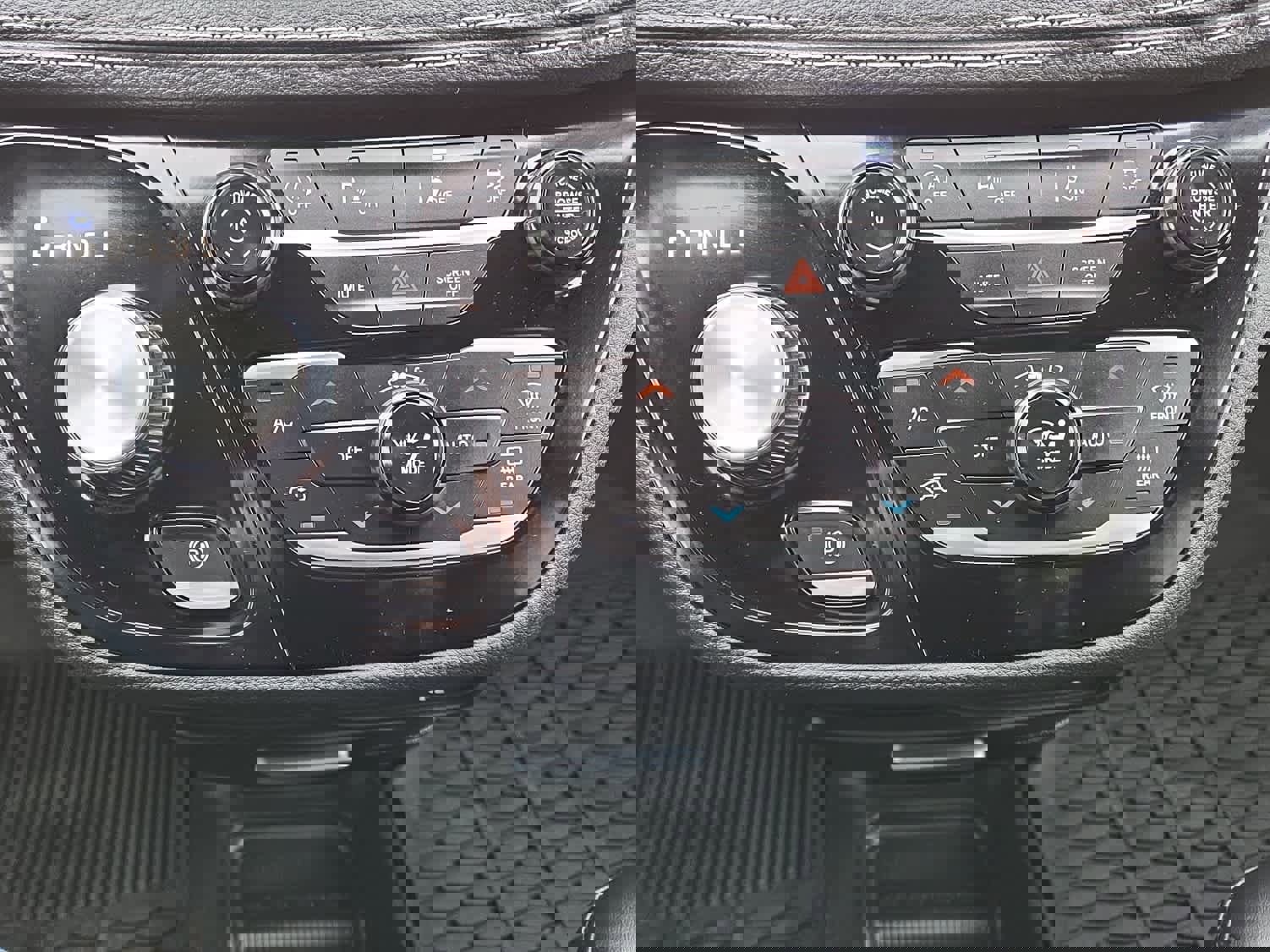 Used 2025 Chrysler Pacifica Select image 21