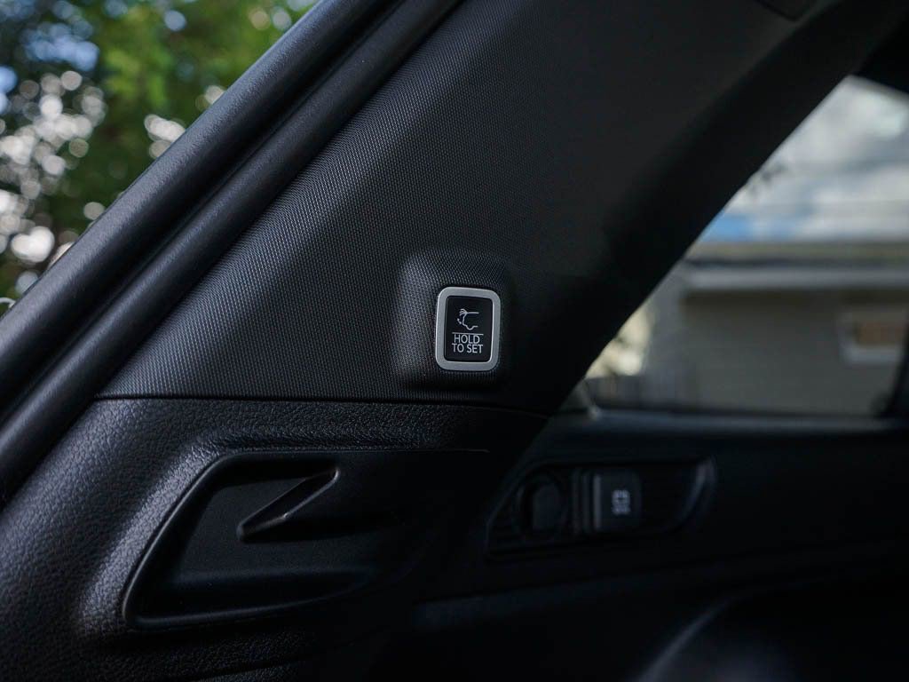 New 2025 Jeep Grand Cherokee Limited image 8