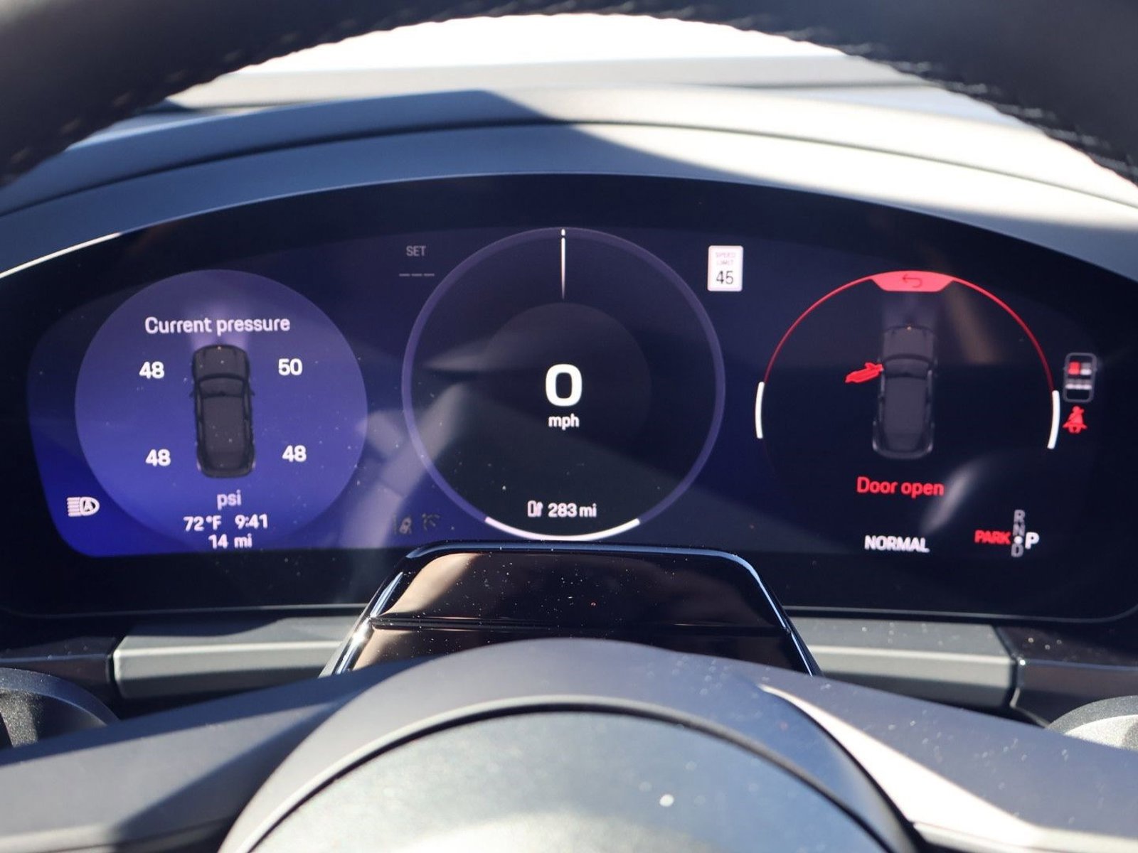 New 2026 Porsche Macan Electric image 16