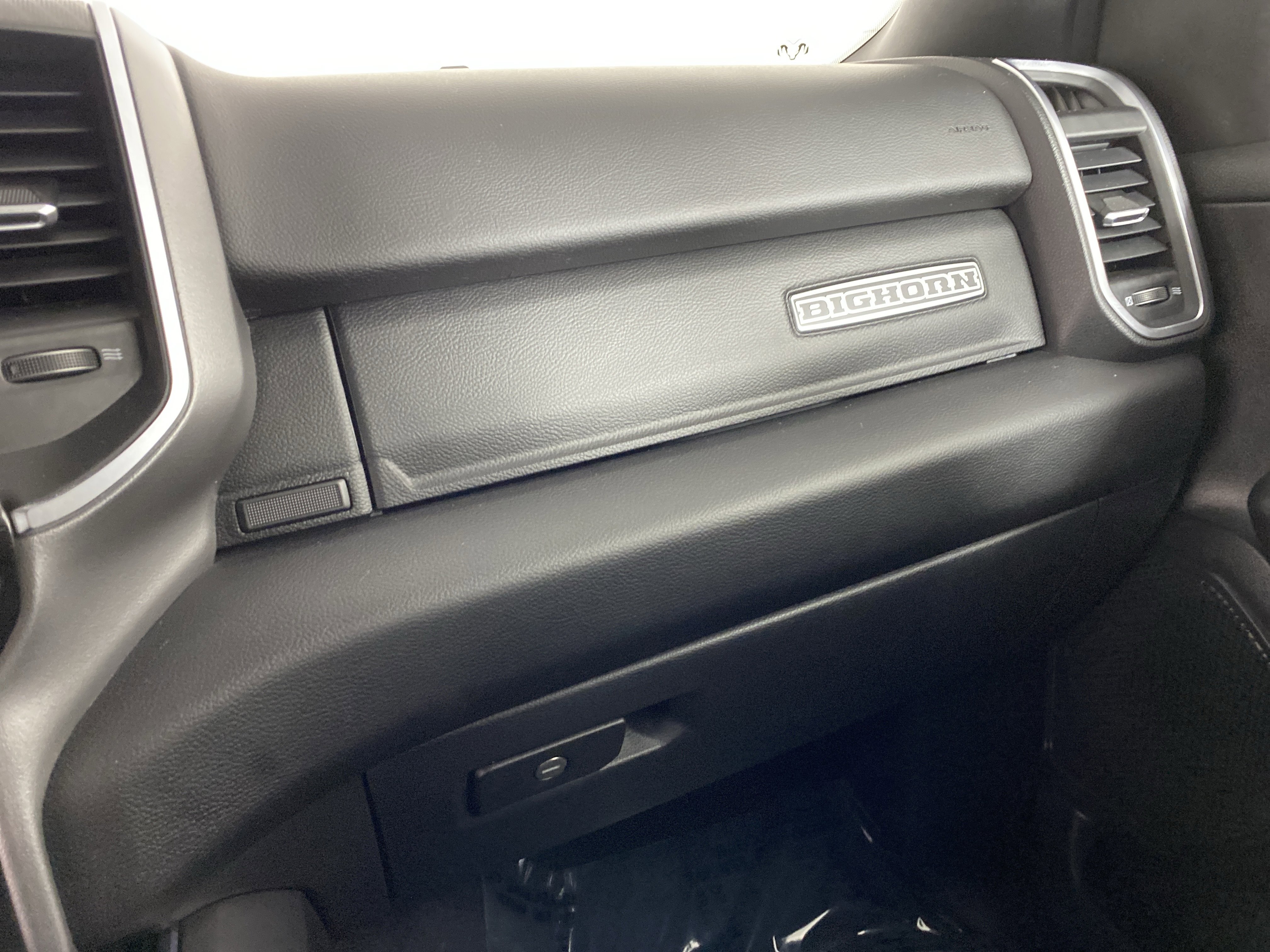 Used 2025 RAM 1500 Big Horn image 34