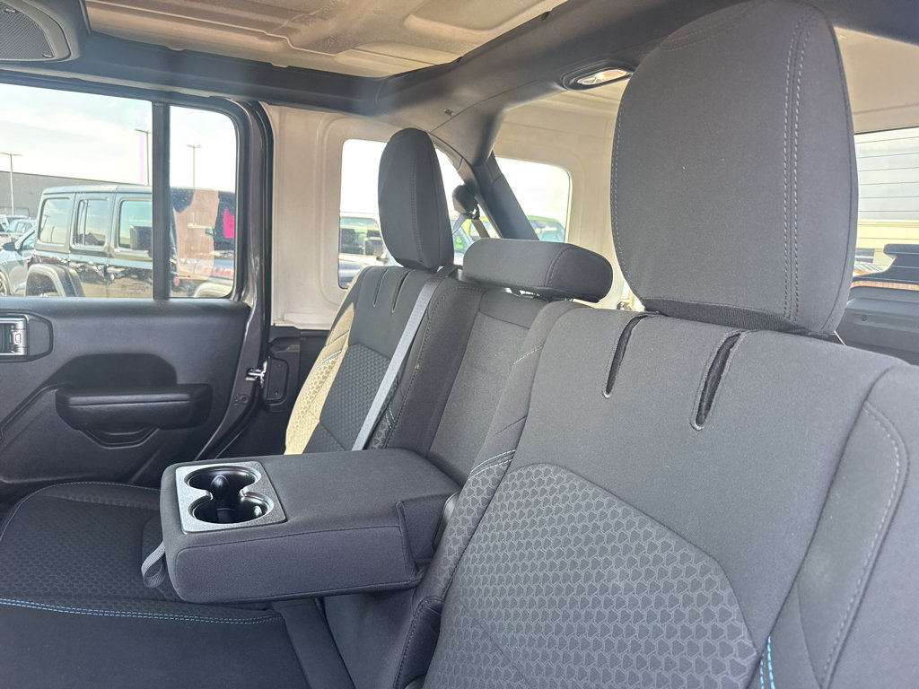 Used 2025 Jeep Wrangler Unlimited Rubicon 4xe w/ Safety Group AWD/4WD image 34