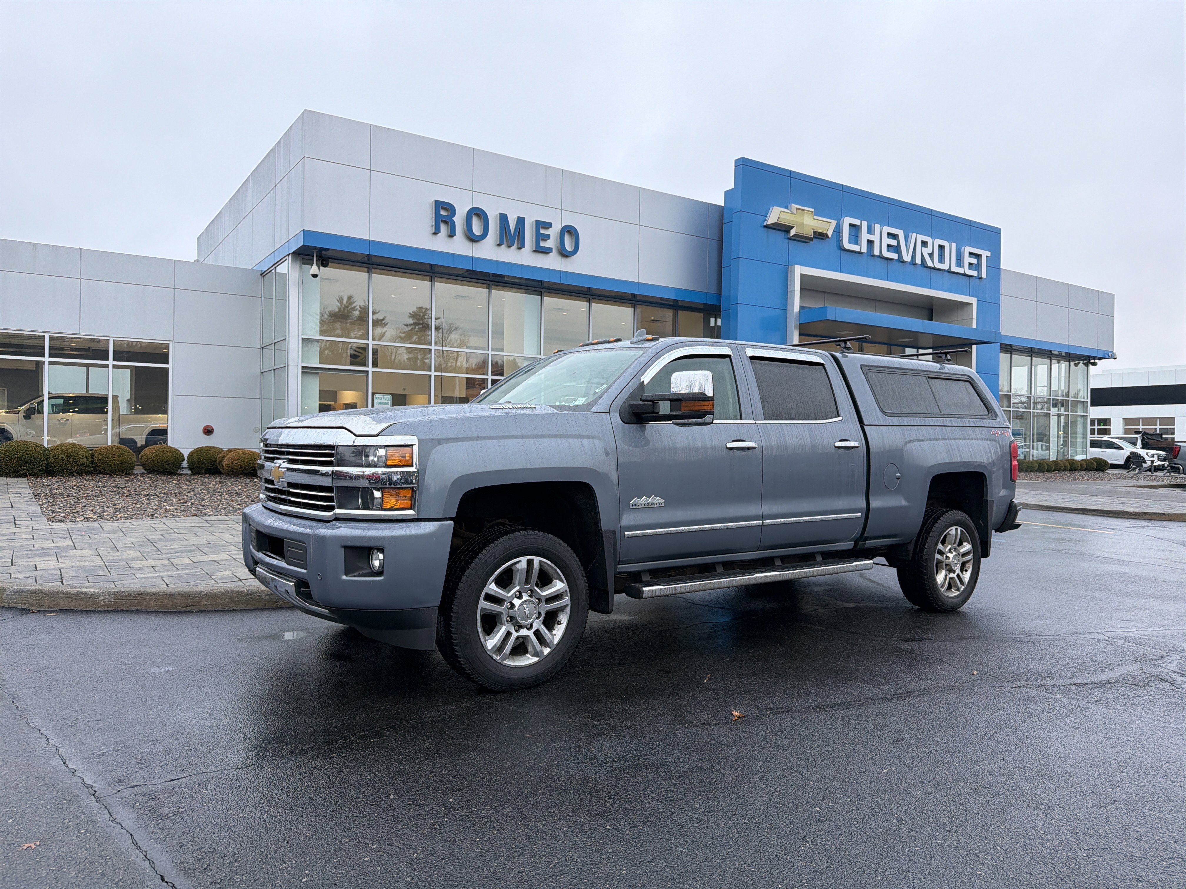 Used 2016 Chevrolet Silverado 2500 High Country image 1