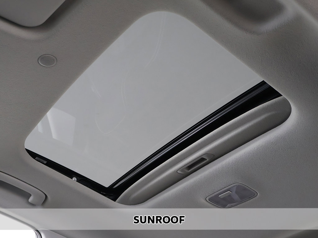 Certified 2026 Hyundai Venue SEL FWD image 3