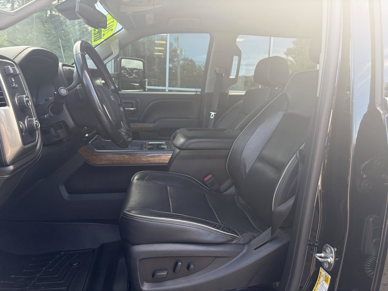 Used 2017 Chevrolet Silverado 2500 High Country w/ Duramax Plus Package AWD/4WD image 23