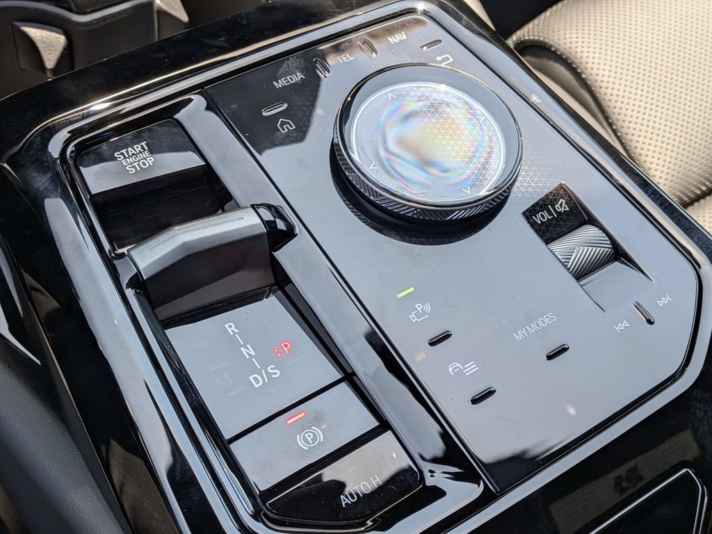 New 2027 BMW 530i w/ M Sport Package RWD image 10