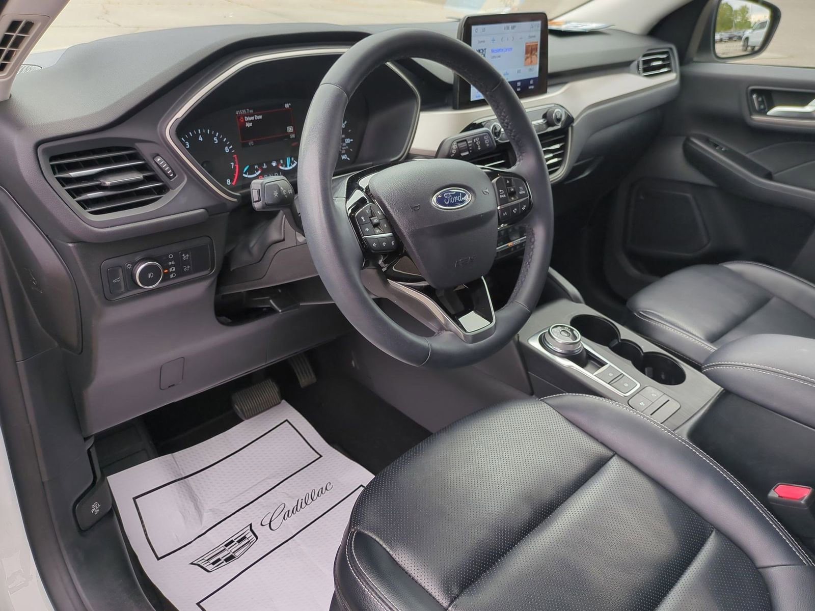 Used 2022 Ford Escape SEL FWD image 10