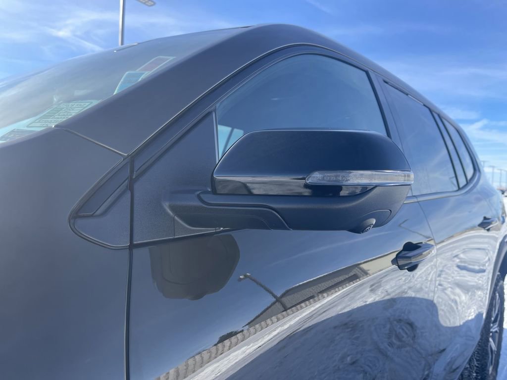 Used 2024 GMC Acadia AT4 w/ LPO, Floor Liner Package image 11