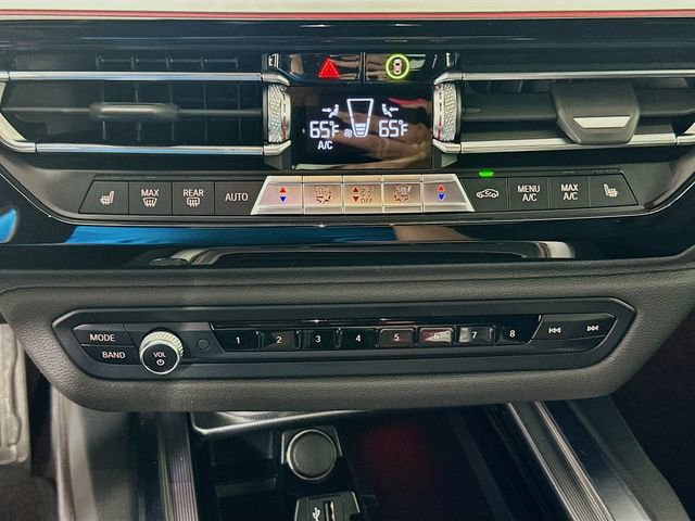 Used 2022 BMW Z4 sDrive30i w/ Premium Package image 16