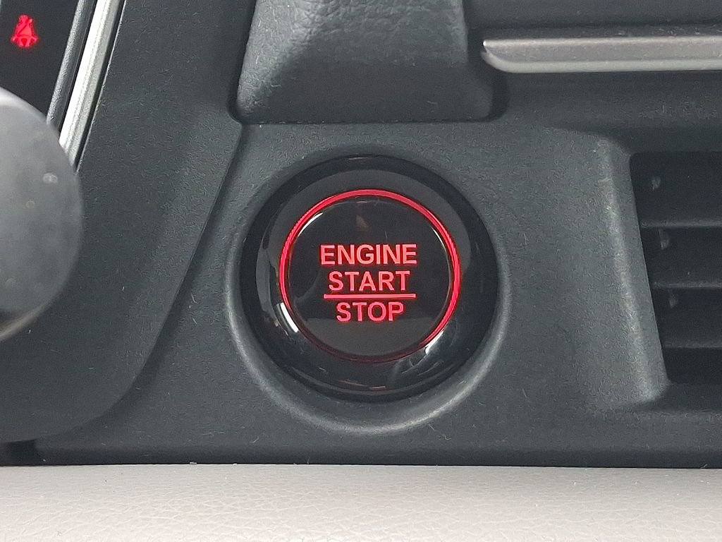 Used 2023 Honda Pilot LX image 25