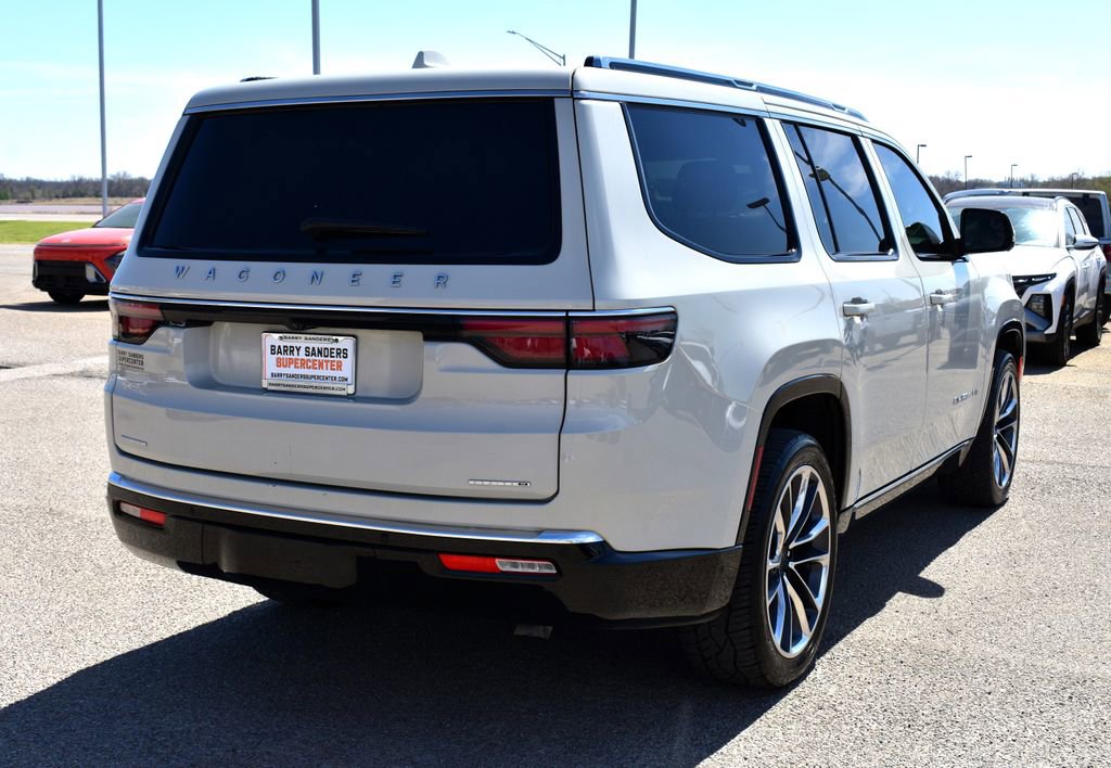 Used 2022 Jeep Wagoneer Series III w/ Premium Group I image 3