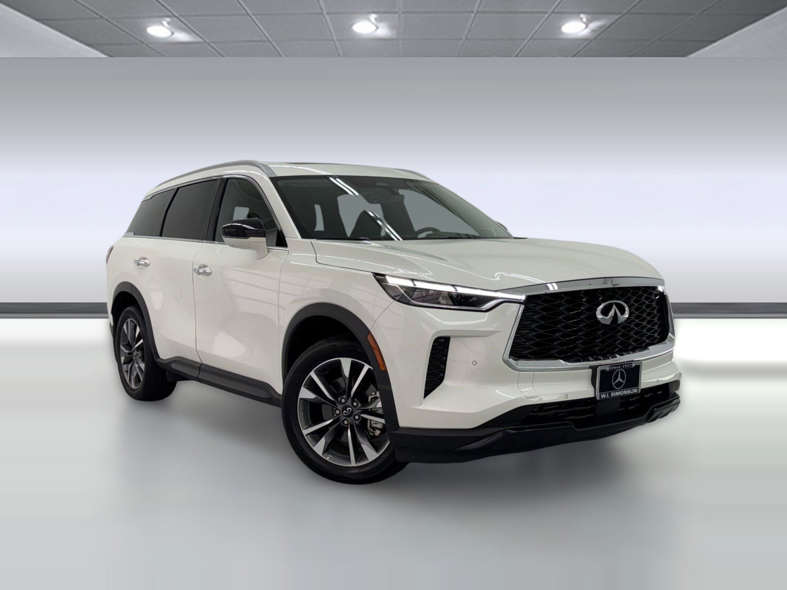 Used 2025 INFINITI QX60 Luxe FWD image 6