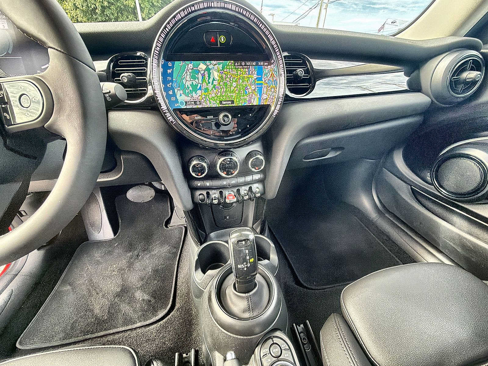 Used 2024 MINI Cooper S FWD image 24