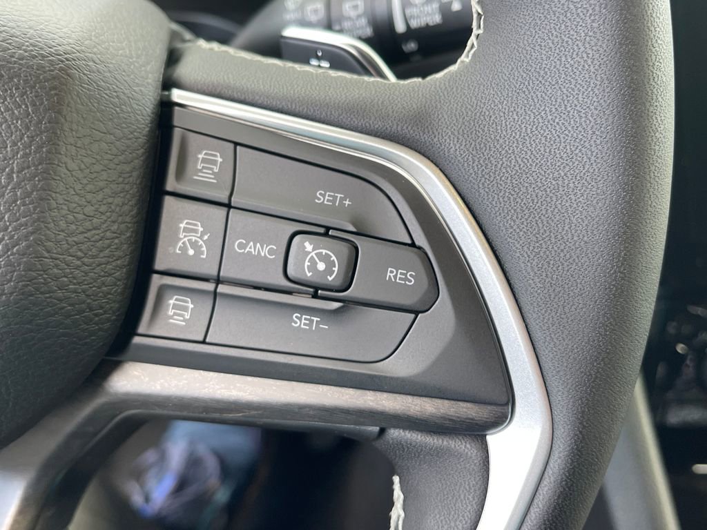 New 2024 Jeep Grand Cherokee Limited 4xe w/ Luxury Tech Group II image 26