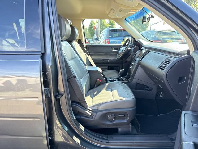 Used 2018 Ford Flex SEL w/ Equipment Group 202A FWD image 9