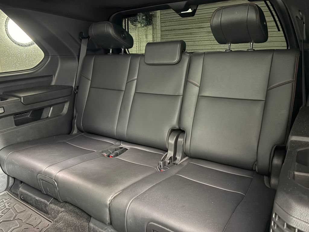 Used 2025 Toyota Sequoia TRD Pro AWD/4WD image 32