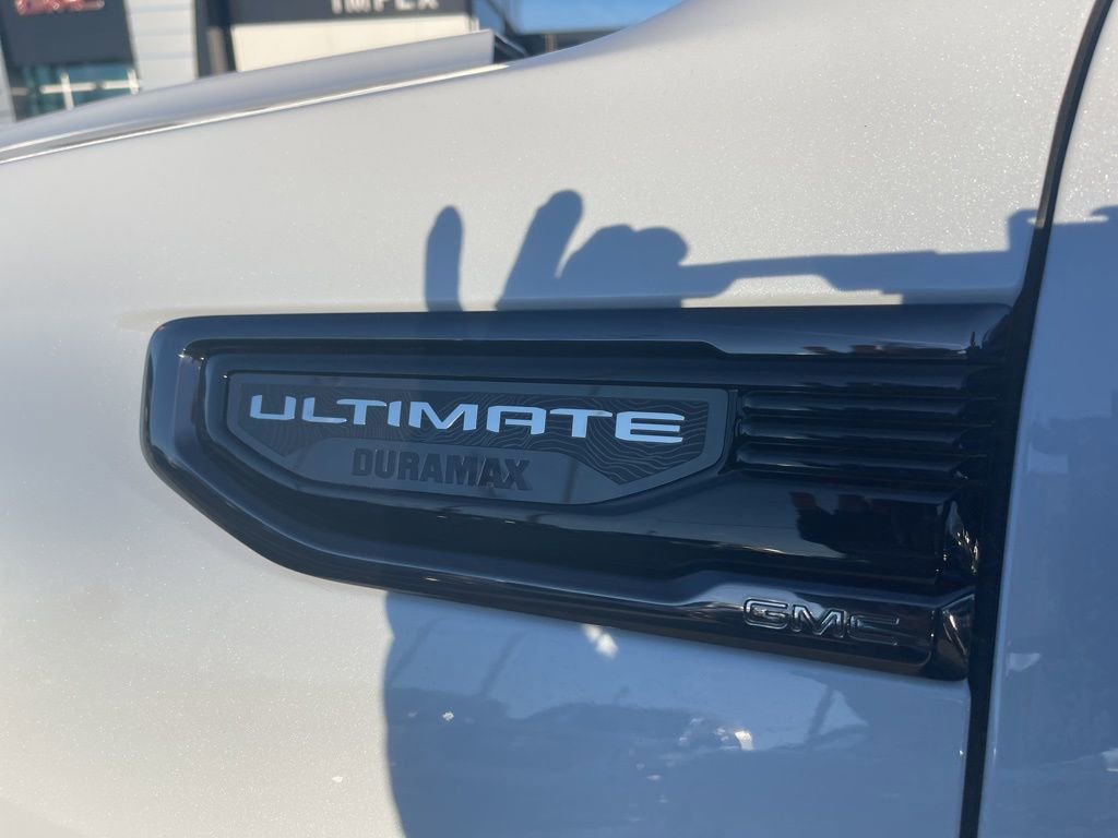 New 2026 GMC Sierra 1500 Denali Ultimate w/ LPO, Black Badging Package image 44