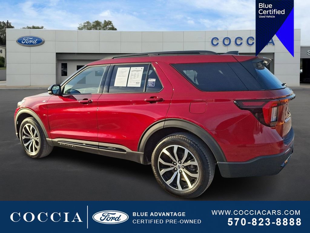 Certified 2025 Ford Explorer ST-Line image 6