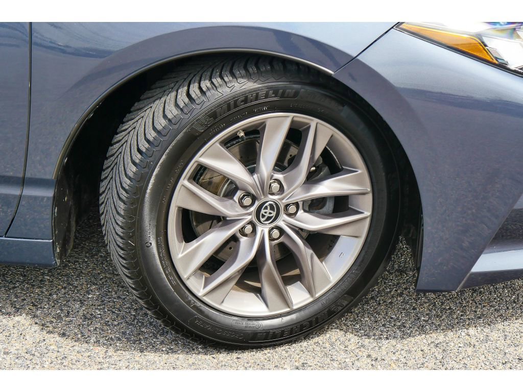 Used 2019 Toyota Avalon XLE w/ Moonroof Package FWD image 30