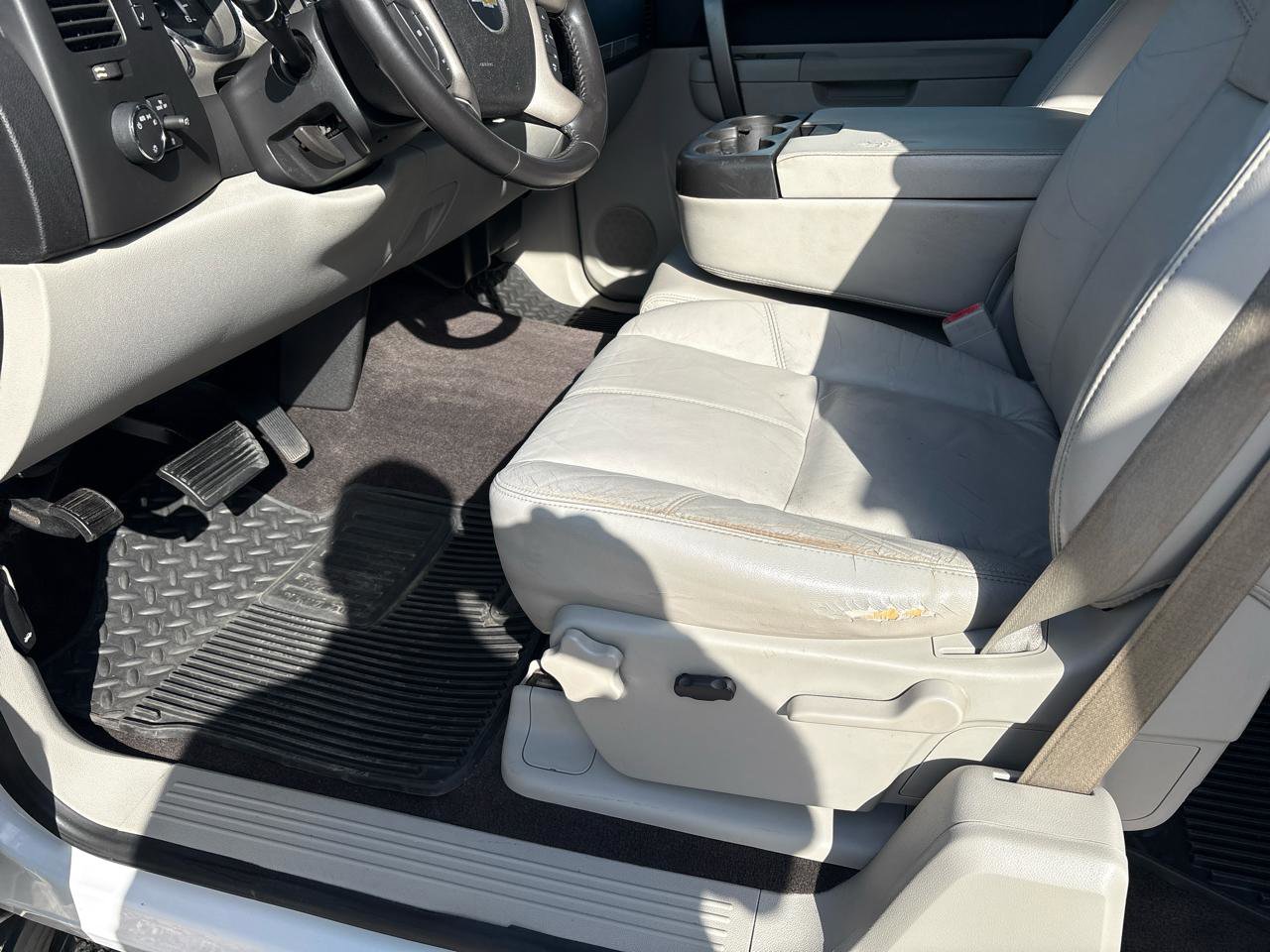 Used 2011 Chevrolet Silverado 1500 LT w/ All-Star Edition RWD image 20