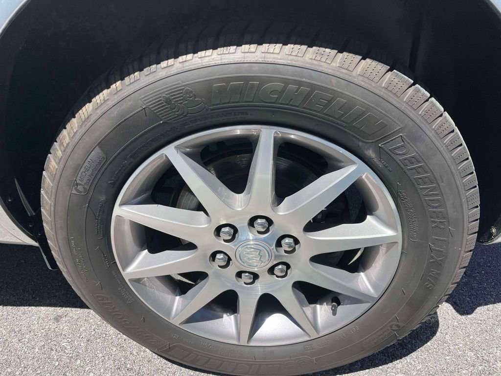 Used 2014 Buick Enclave Leather w/ Trailering Provision Package FWD image 11