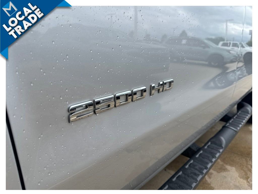 Used 2015 Chevrolet Silverado 2500 LT w/ LT Convenience Package AWD/4WD image 13