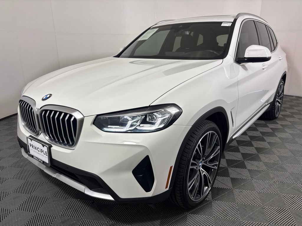 Certified 2023 BMW X3 sDrive30i w/ Premium Package RWD image 2