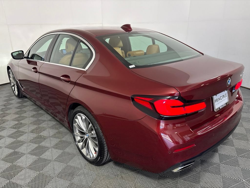 Certified 2023 BMW 530i w/ Premium Package RWD image 7