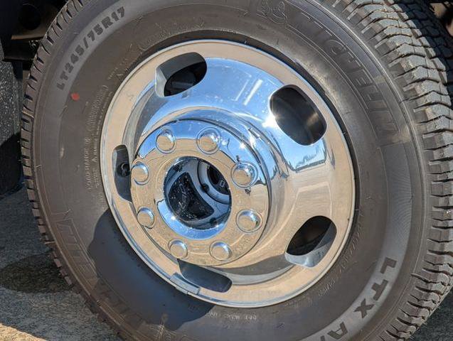 New 2026 Ford F350 Lariat w/ Lariat Ultimate Package image 9
