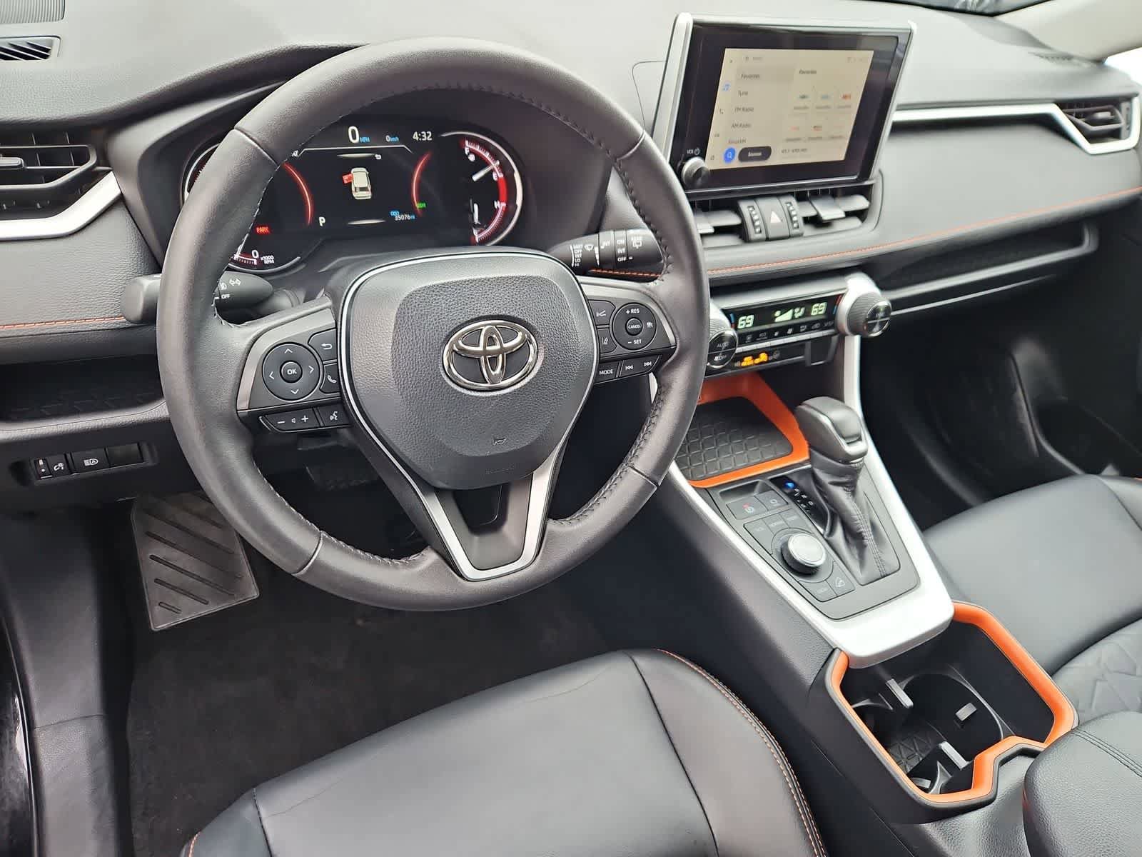 Used 2024 Toyota RAV4 Adventure AWD/4WD image 2