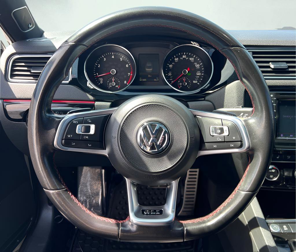 Used 2017 Volkswagen Jetta GLI FWD image 27