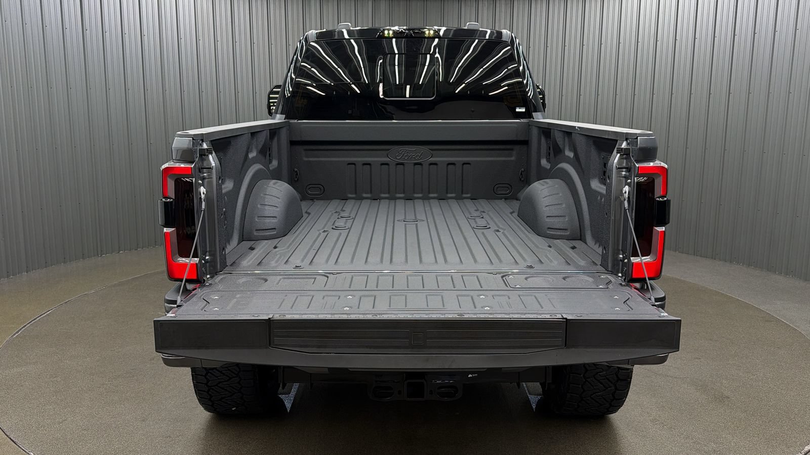 Used 2026 Ford F250 Platinum AWD/4WD image 18