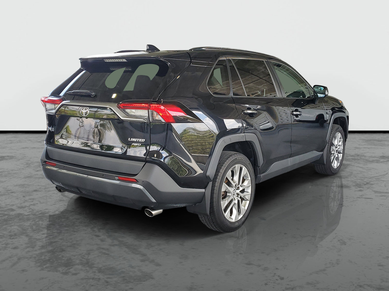 Used 2019 Toyota RAV4 Limited w/ All Weather Liner Package AWD/4WD image 2