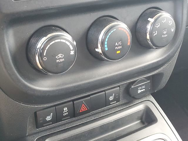 Used 2014 Jeep Patriot Latitude image 15