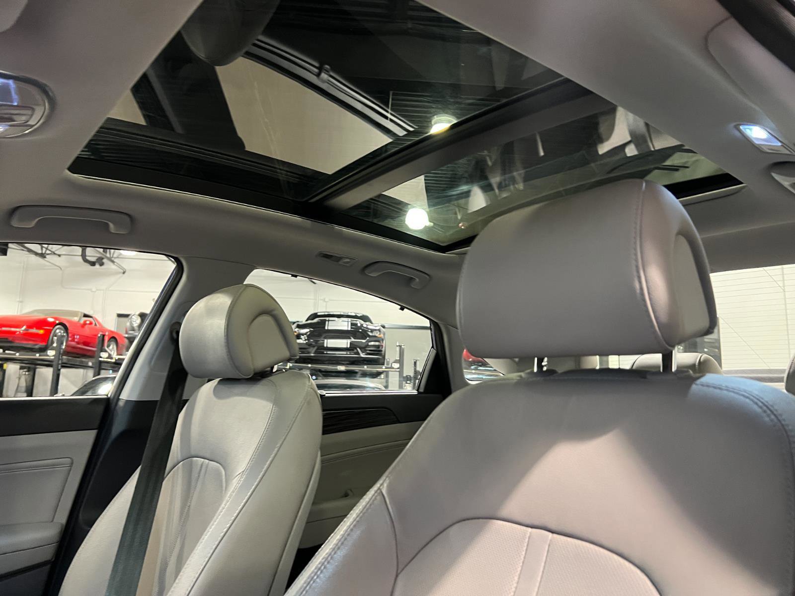 Used 2015 Hyundai Sonata Limited w/ Option Group 05 image 23