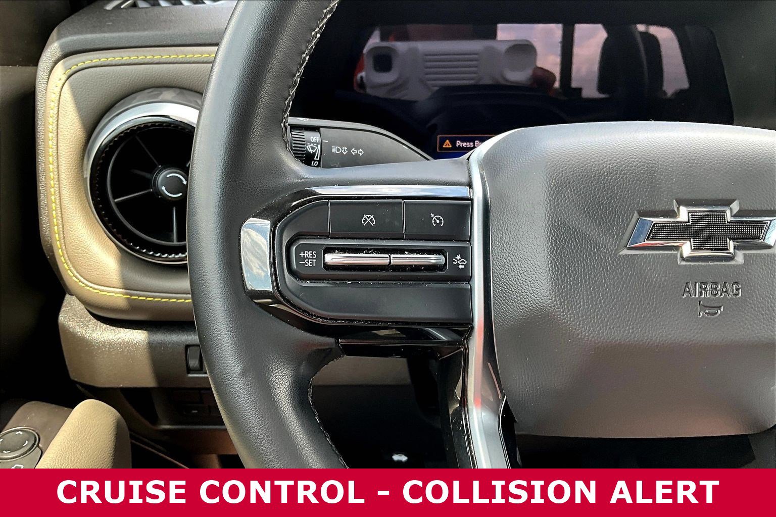 Used 2024 Chevrolet Colorado ZR2 w/ Technology Package image 12