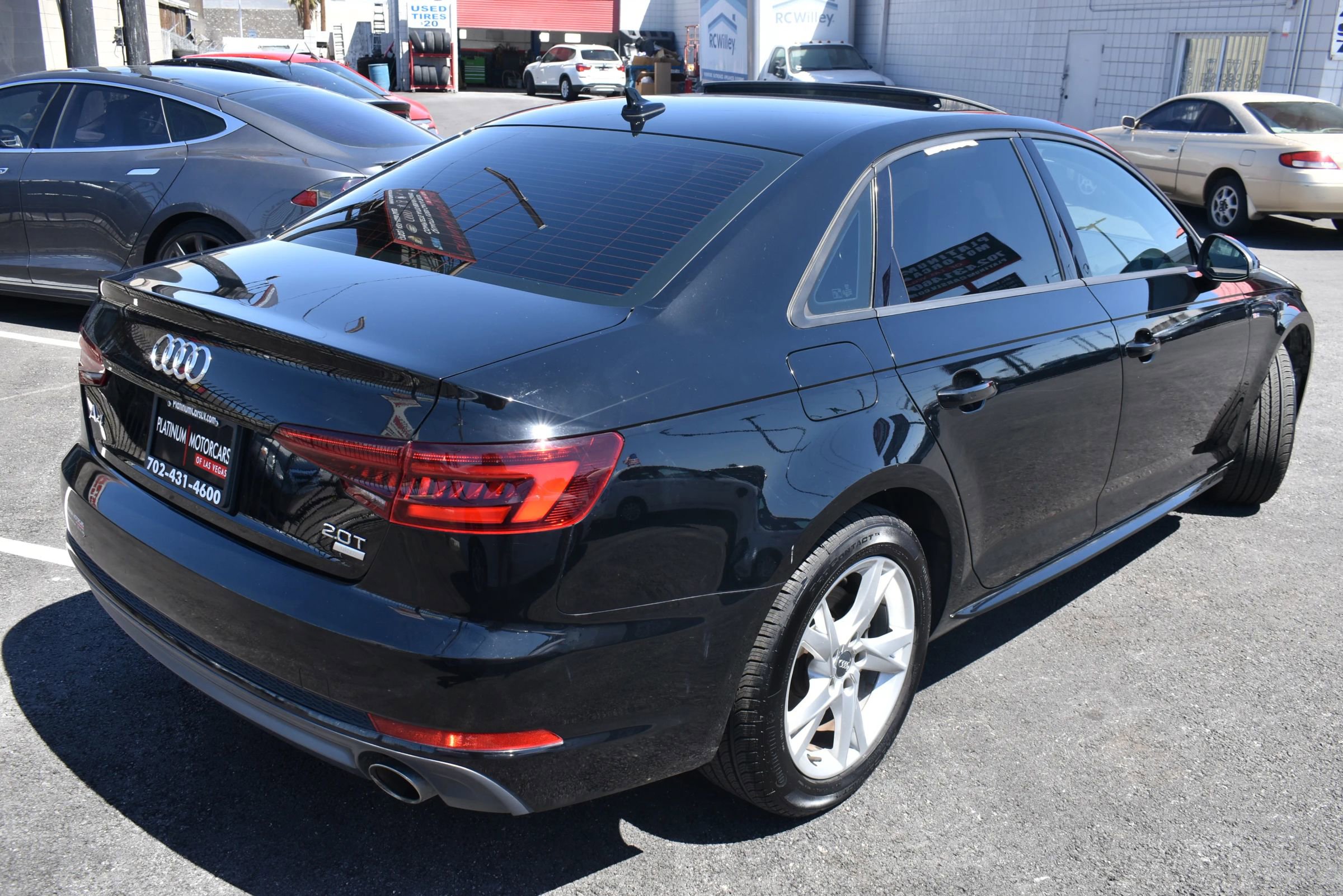 Used 2018 Audi A4 2.0T Ultra Premium w/ Convenience Package image 2