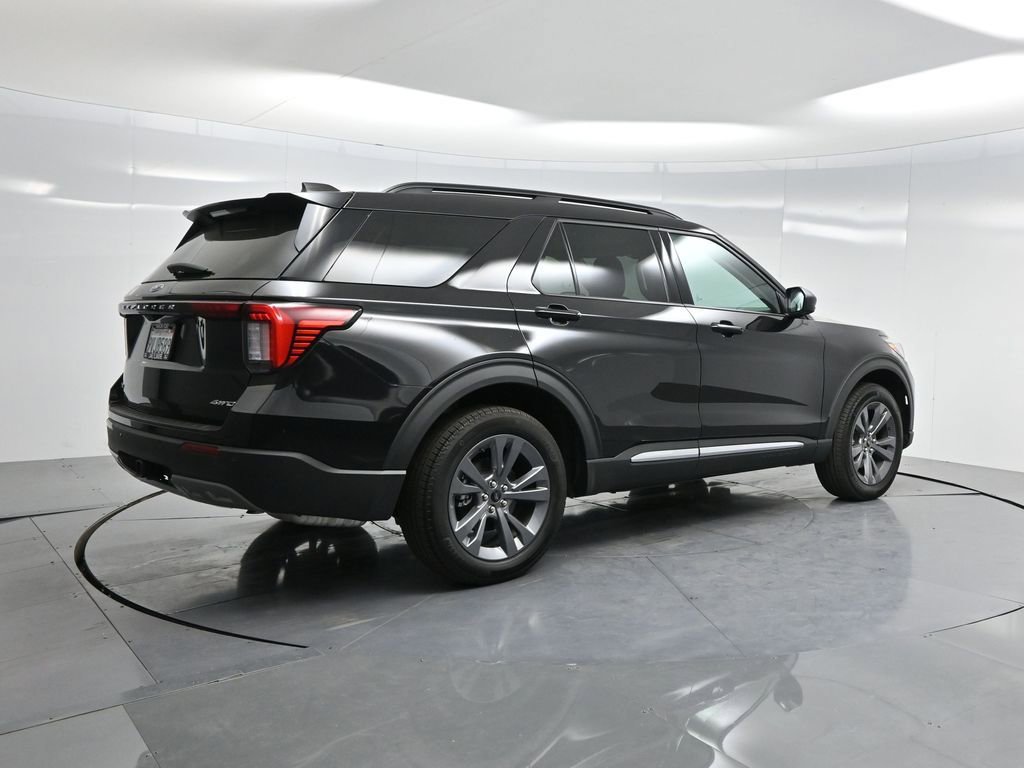 New 2025 Ford Explorer Active w/ Active Comfort Package image 49