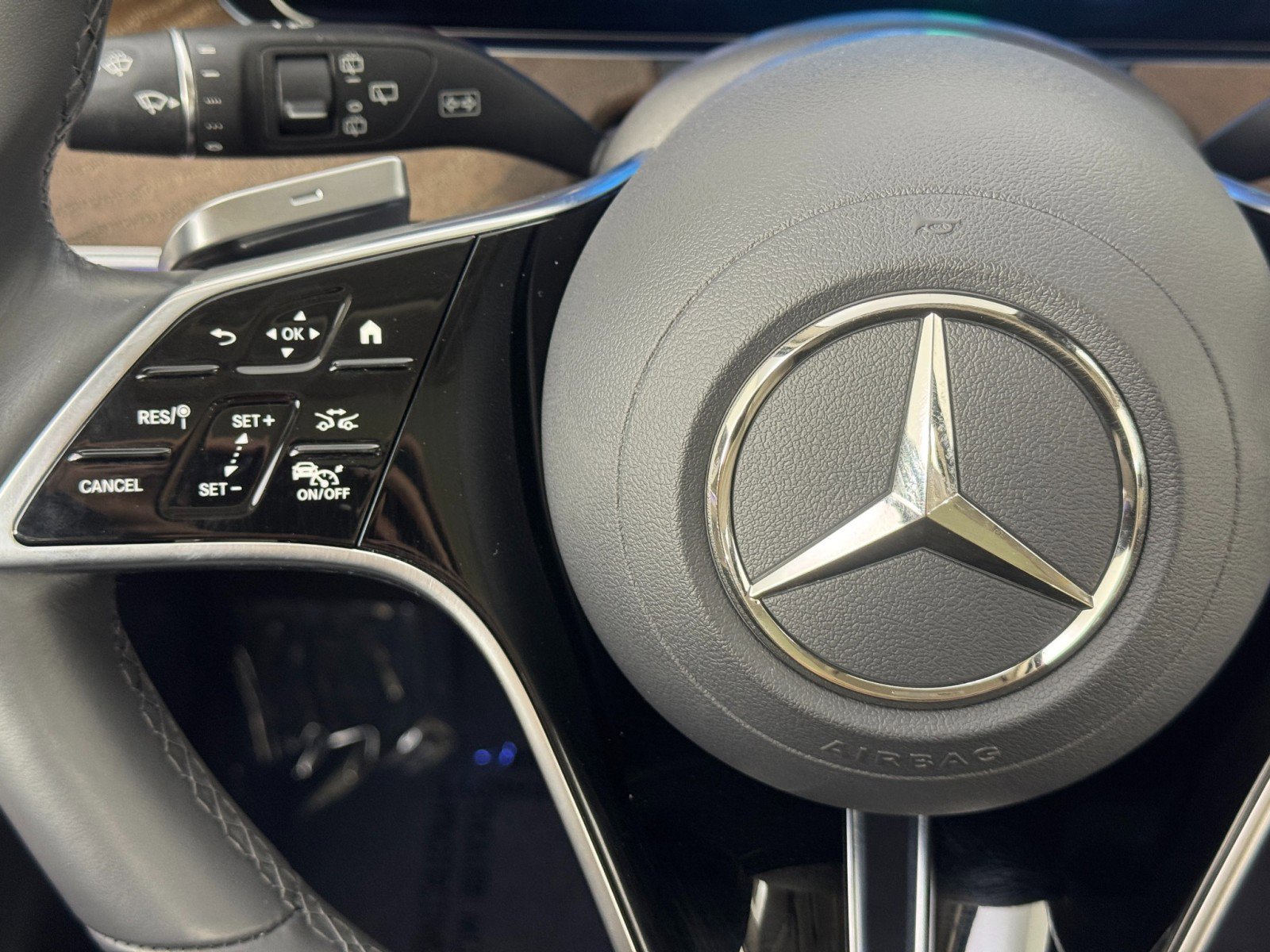 Used 2022 Mercedes-Benz E 450 4MATIC All-Terrain Wagon image 23